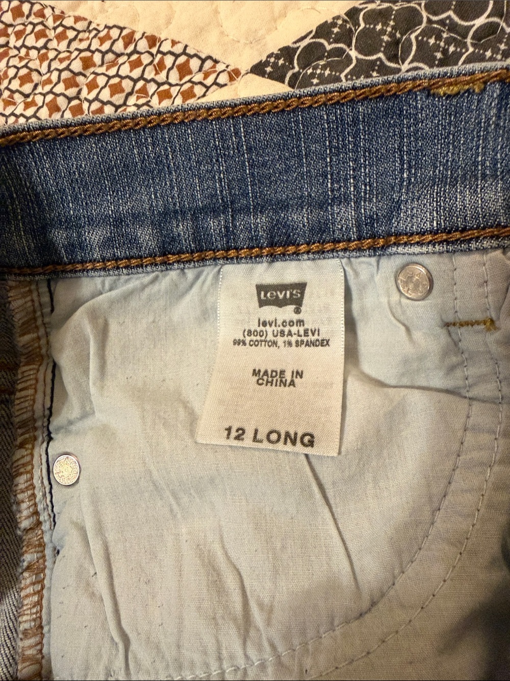 Levi's Classic Vintage style Women’s Blue Jean Bootcut - Picture 6 of 6